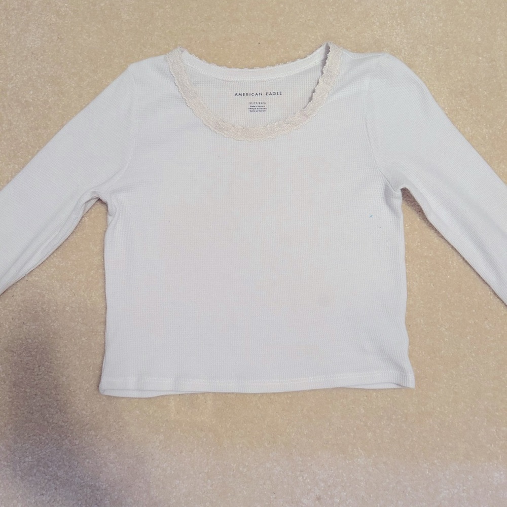 American Eagle Long sleeve White Top